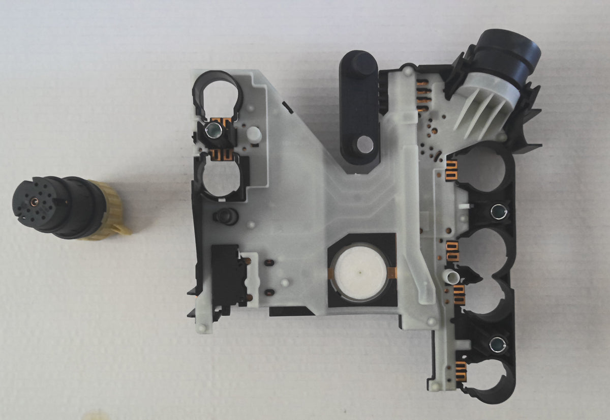 Transmission Valve Body Conductor Plate w/Speed Sensor Connector