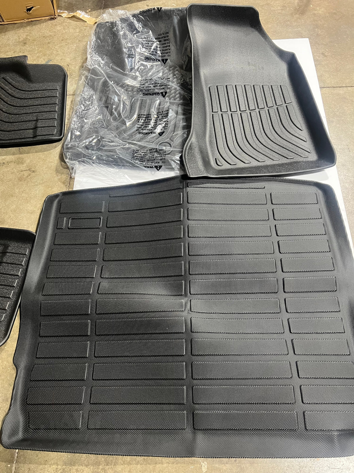 Floor Mats & Cargo Liner