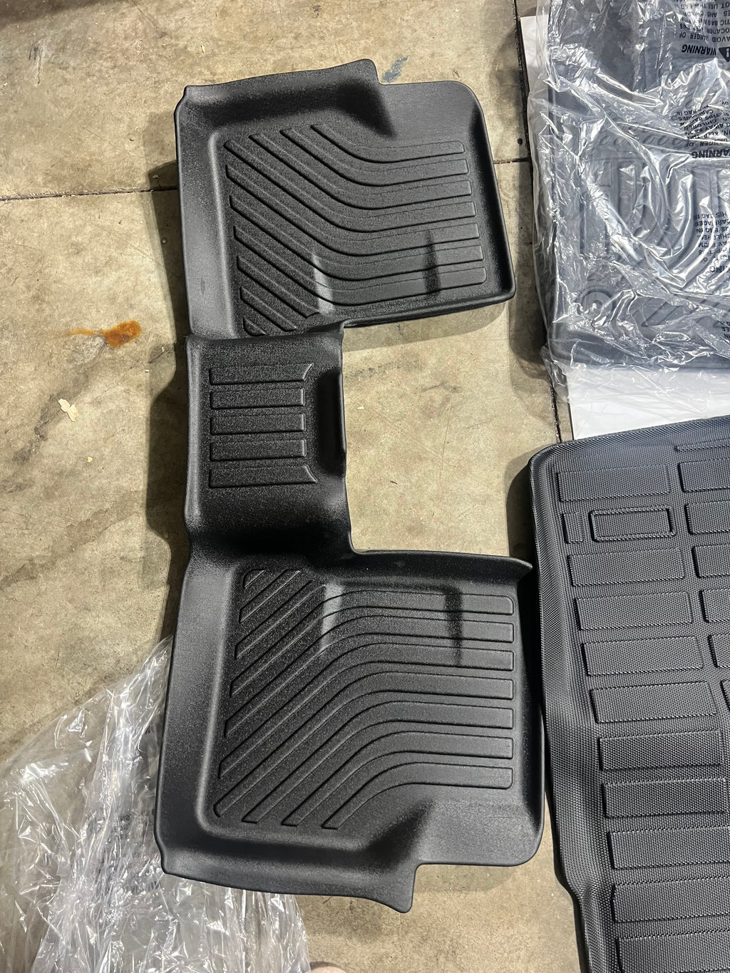 Floor Mats & Cargo Liner