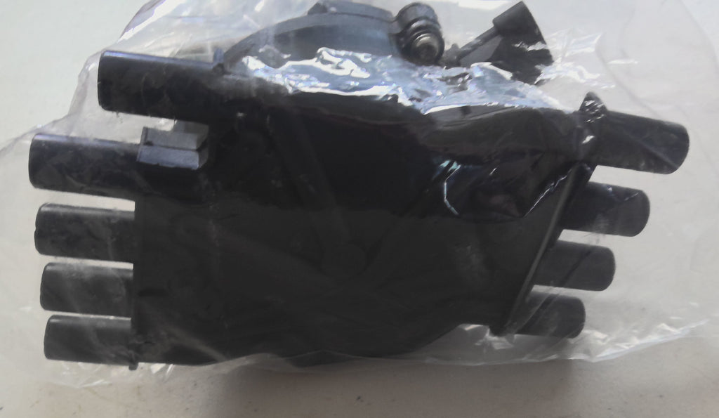 Distributor w/Black Cap